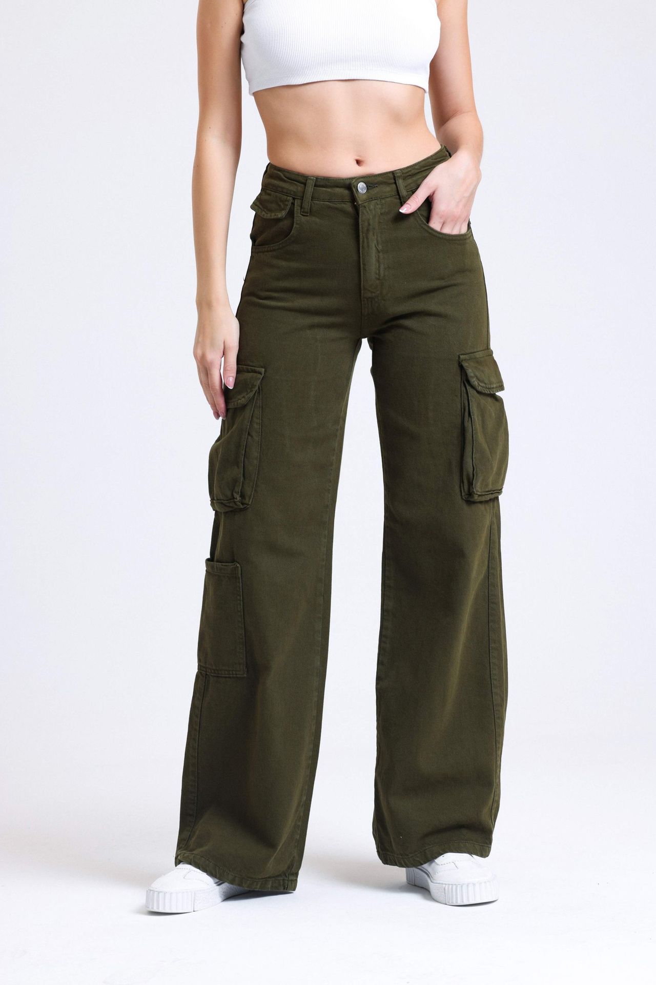Mid Rise Pocket Cargo Jeans