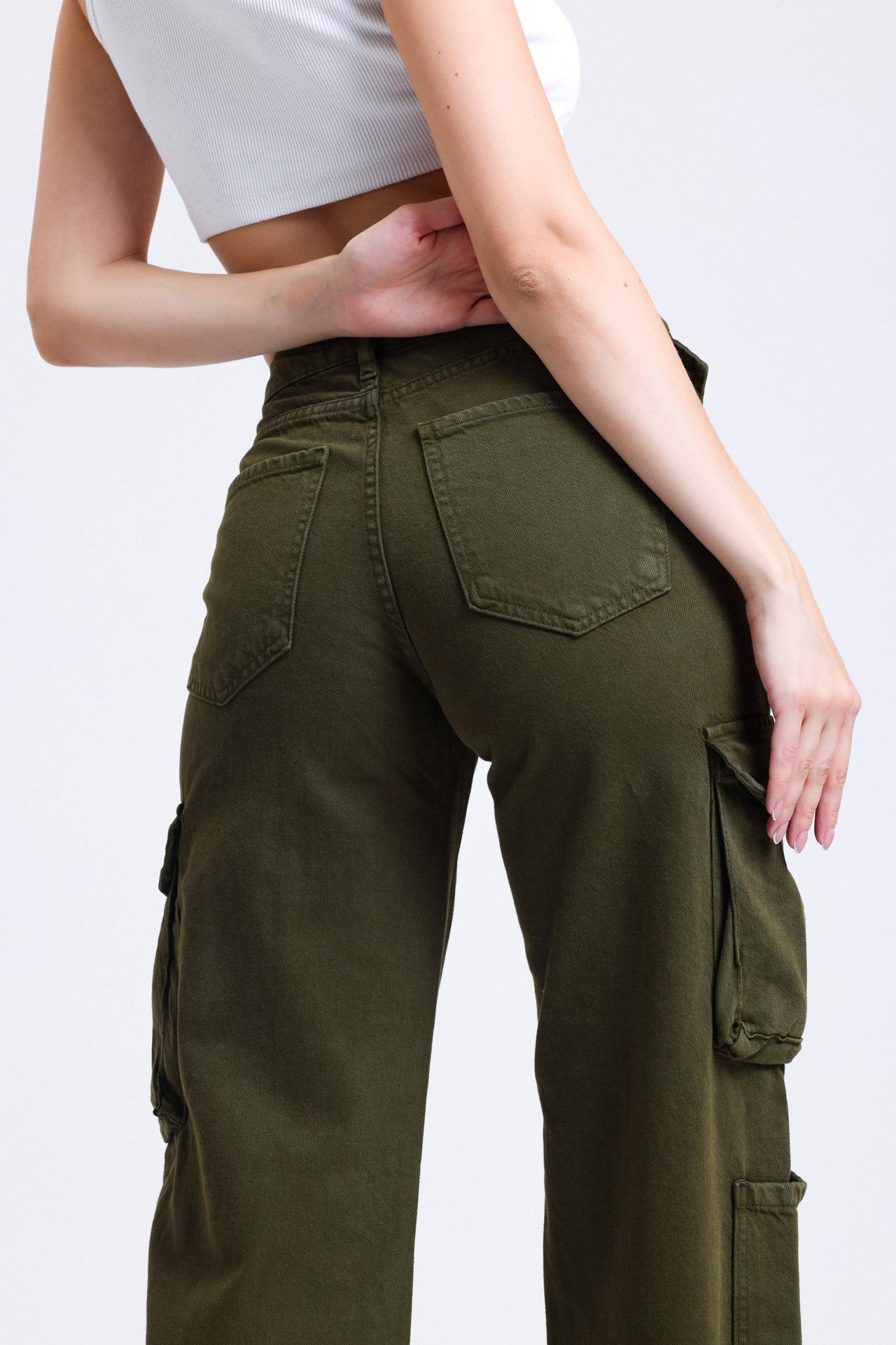 Mid Rise Pocket Cargo Jeans