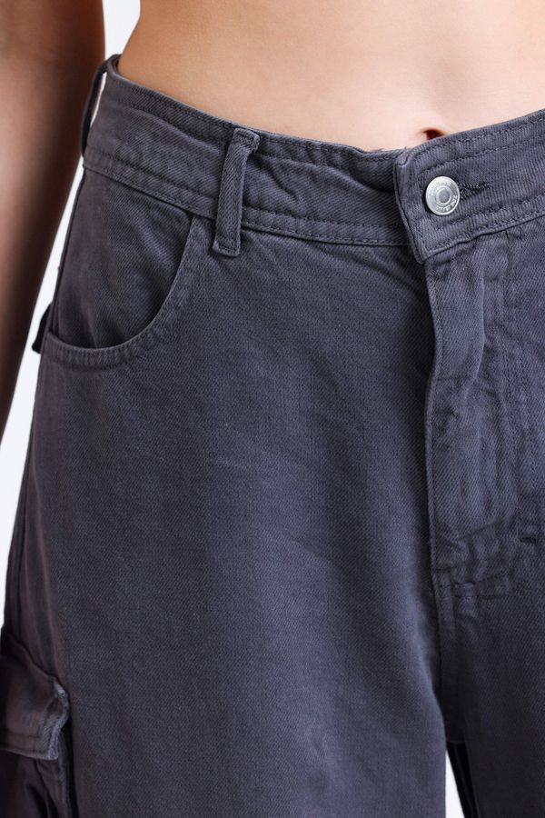 High Waist Pocket Cargo Trousers 10