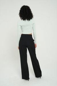 black-image-3