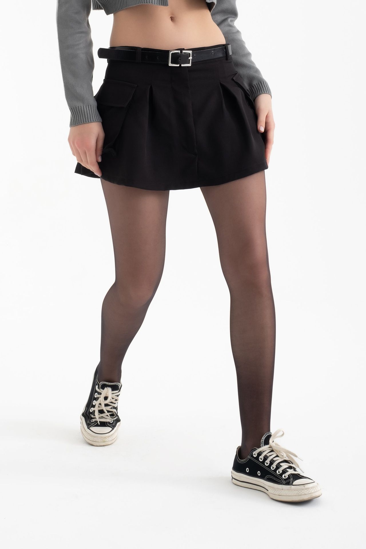Mid Rise Pleated Pocket Cargo Mini Skirt