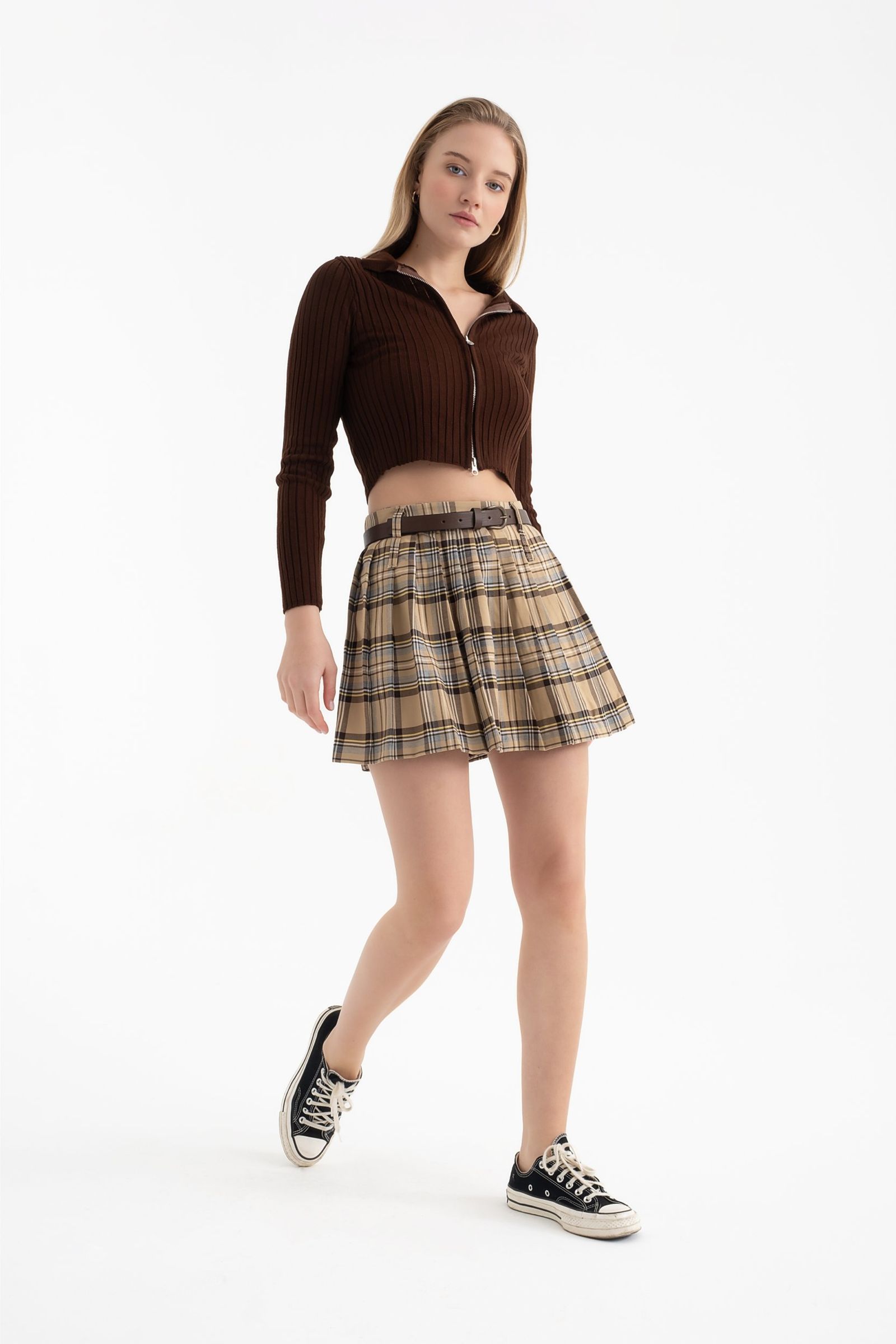 Checked High Waist Pleated Mini Skirt with a Belt Detail