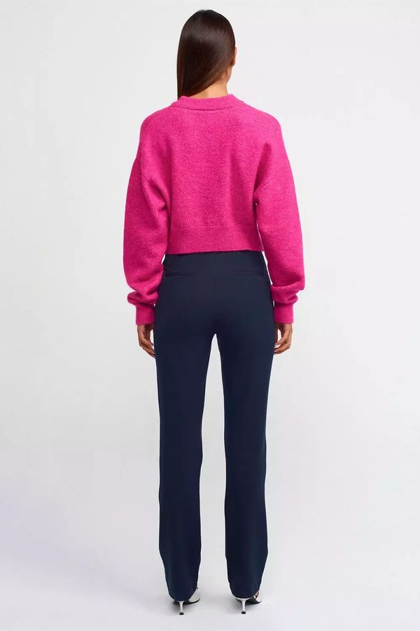 Mid Rise Straight Leg Trousers 4