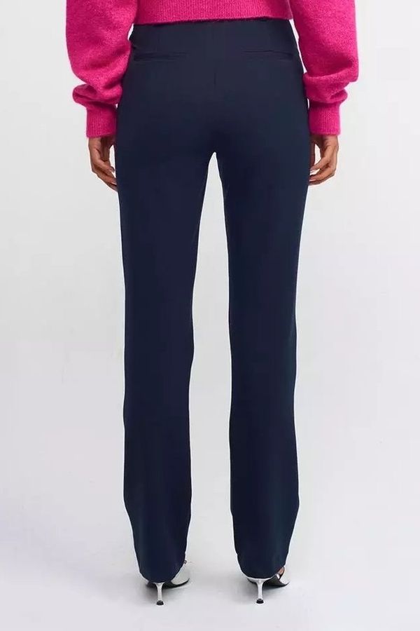 Mid Rise Straight Leg Trousers 2