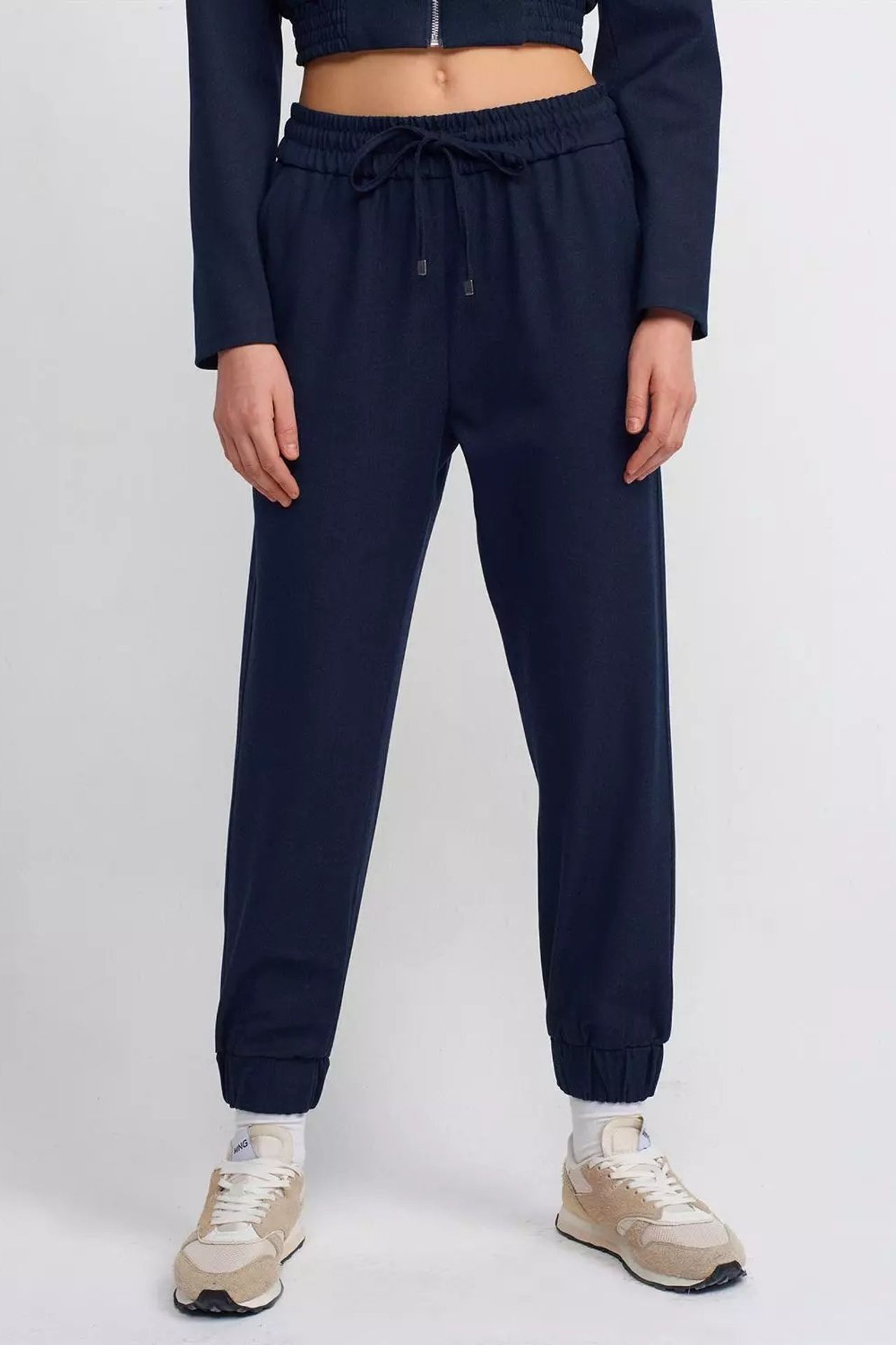 Mid Rise Drawstring Jogger Trousers