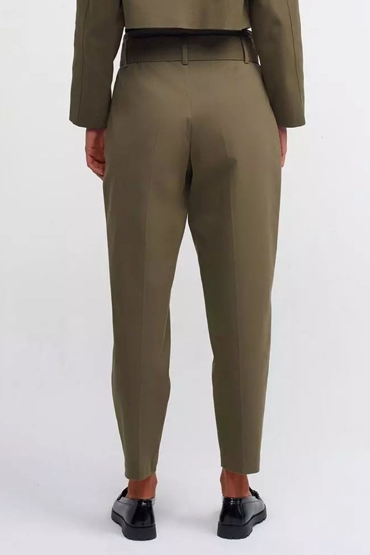 Mid Rise Paperbag Trousers with a Belt