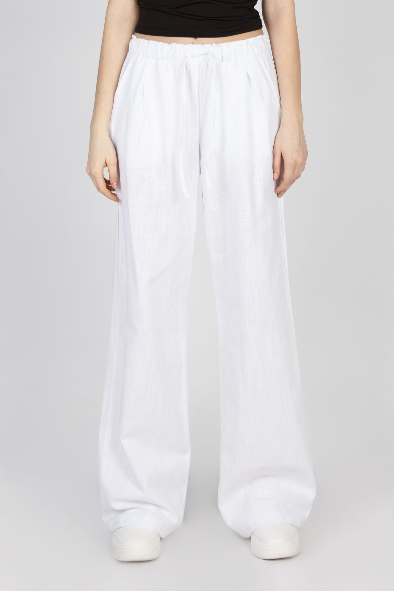 Linen Low Rise Drawstring Trousers