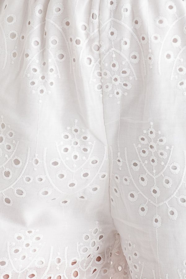 Embroidered High Waist Elastic Waist Shorts 4