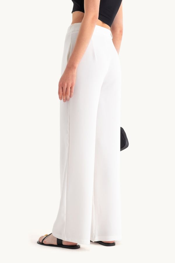 High Waist Wide Leg Trousers with a Belt Detail 2