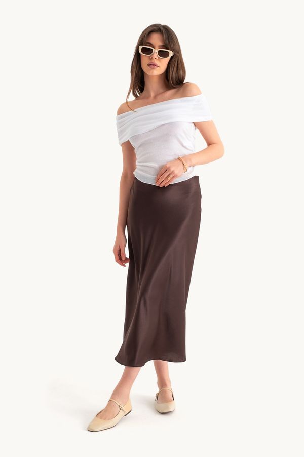 Satin High Waist Midi Skirt 2