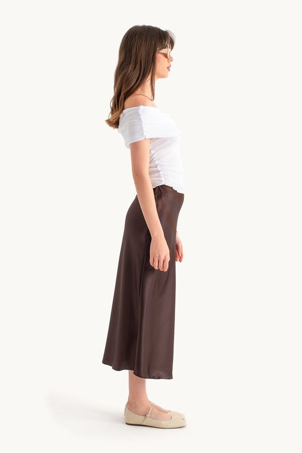 Satin High Waist Midi Skirt 3