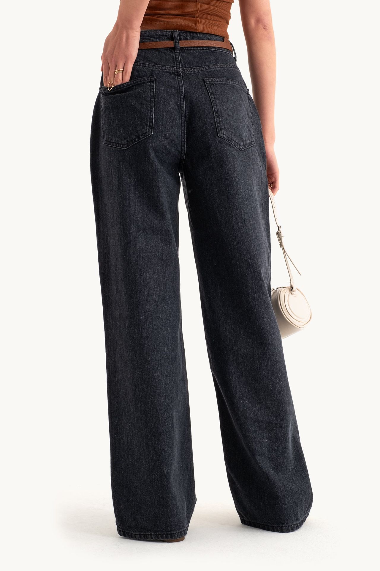 High Waist Wide Leg Jeans