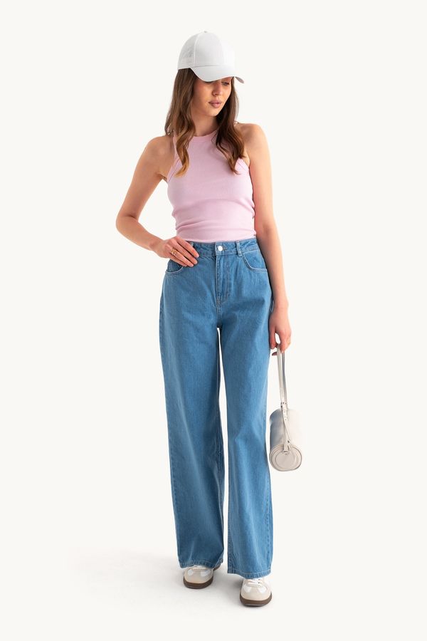 High Waist Wide Leg Jeans 3