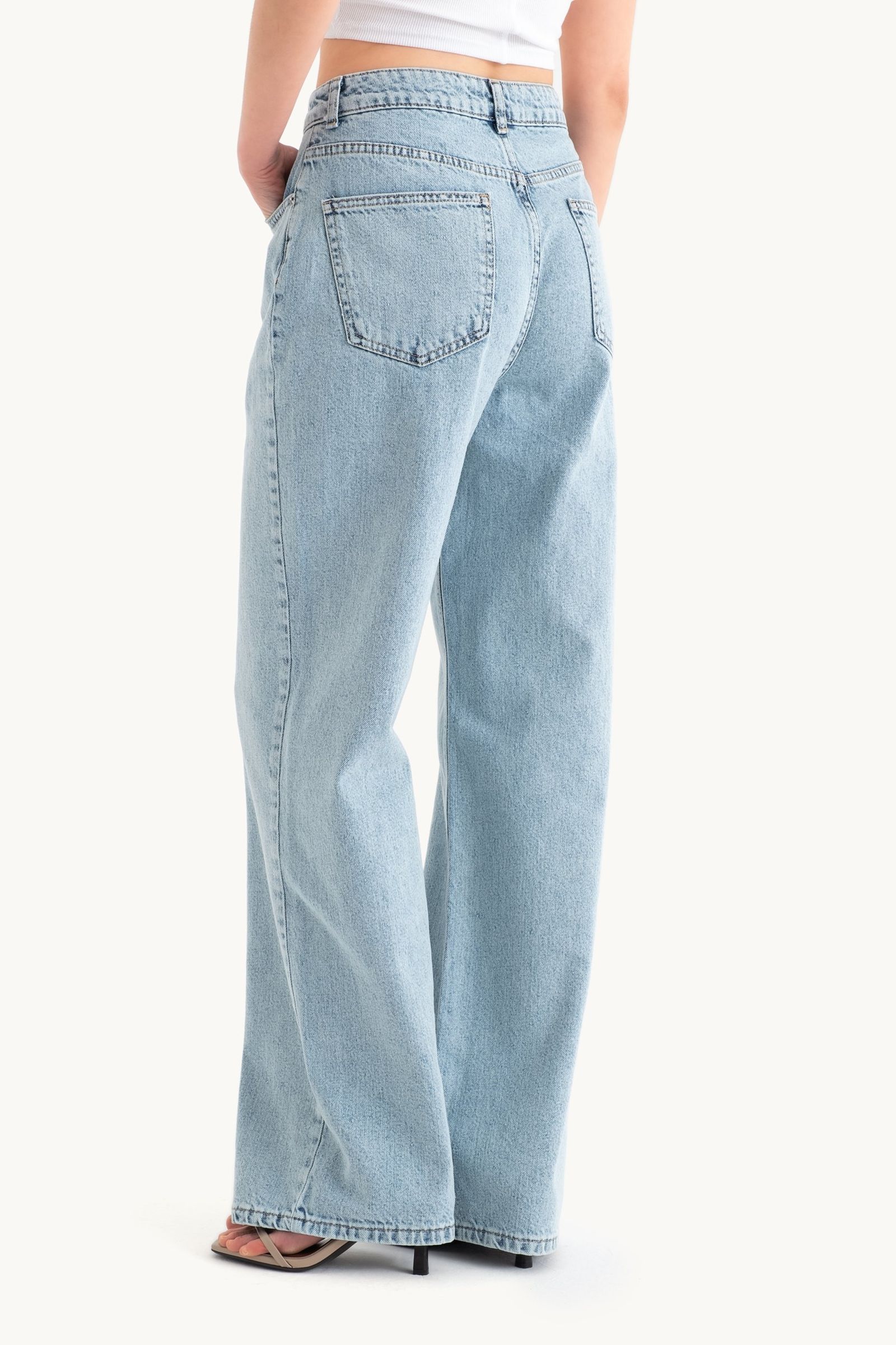 High Waist Wide Leg Jeans