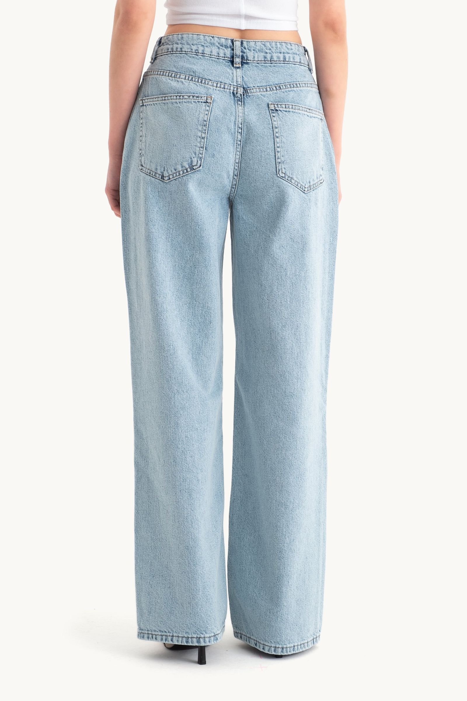 High Waist Wide Leg Jeans