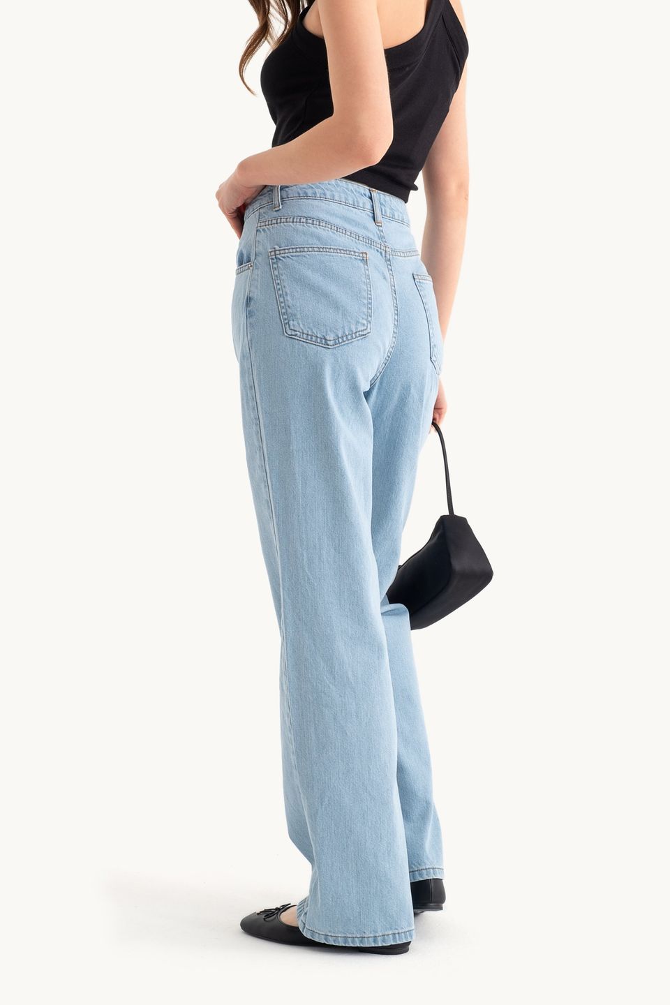 High-Waist Straight-Leg Jeans 4