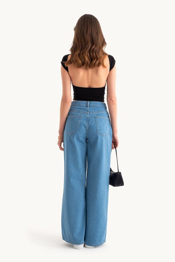 Yüksek Bel Süper Geniş Bacaklı Kot Pantolon 4