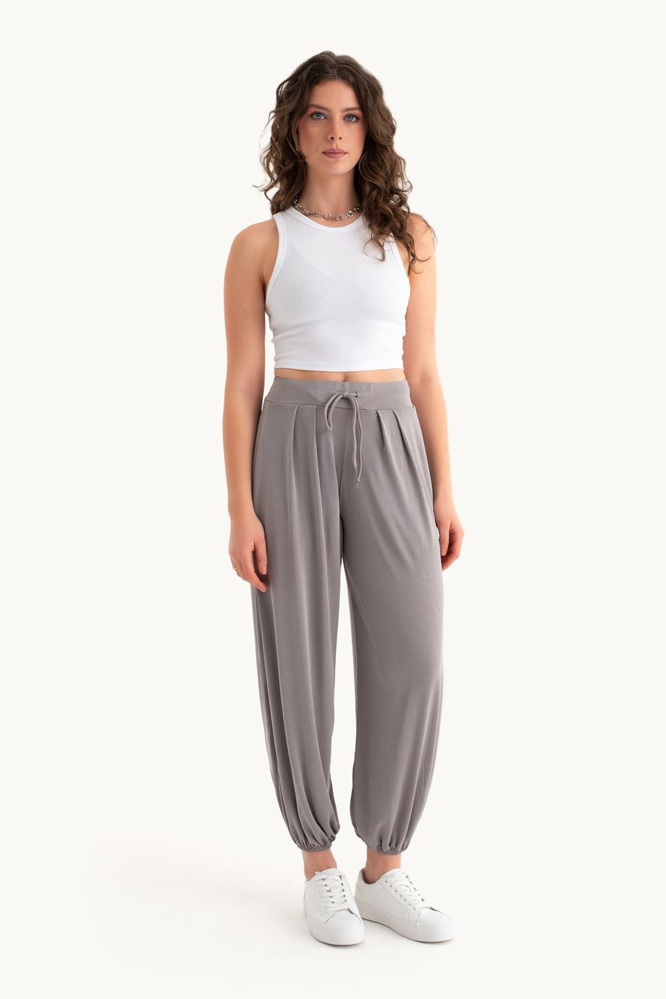 Mid Rise Drawstring Pleated Baggy Trousers