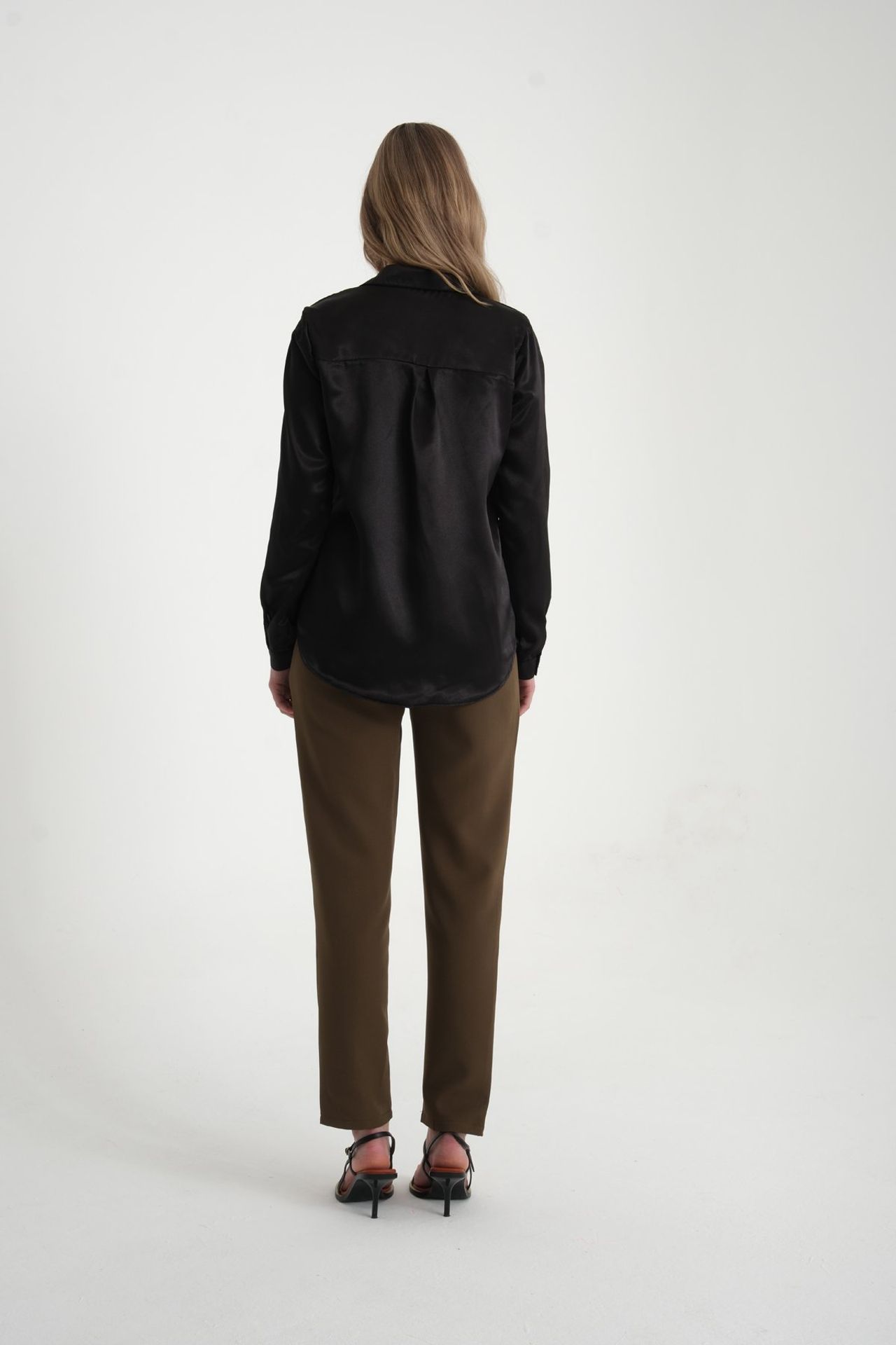High Waist Carrot fit Trousers