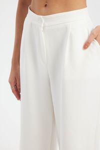 white-image-4
