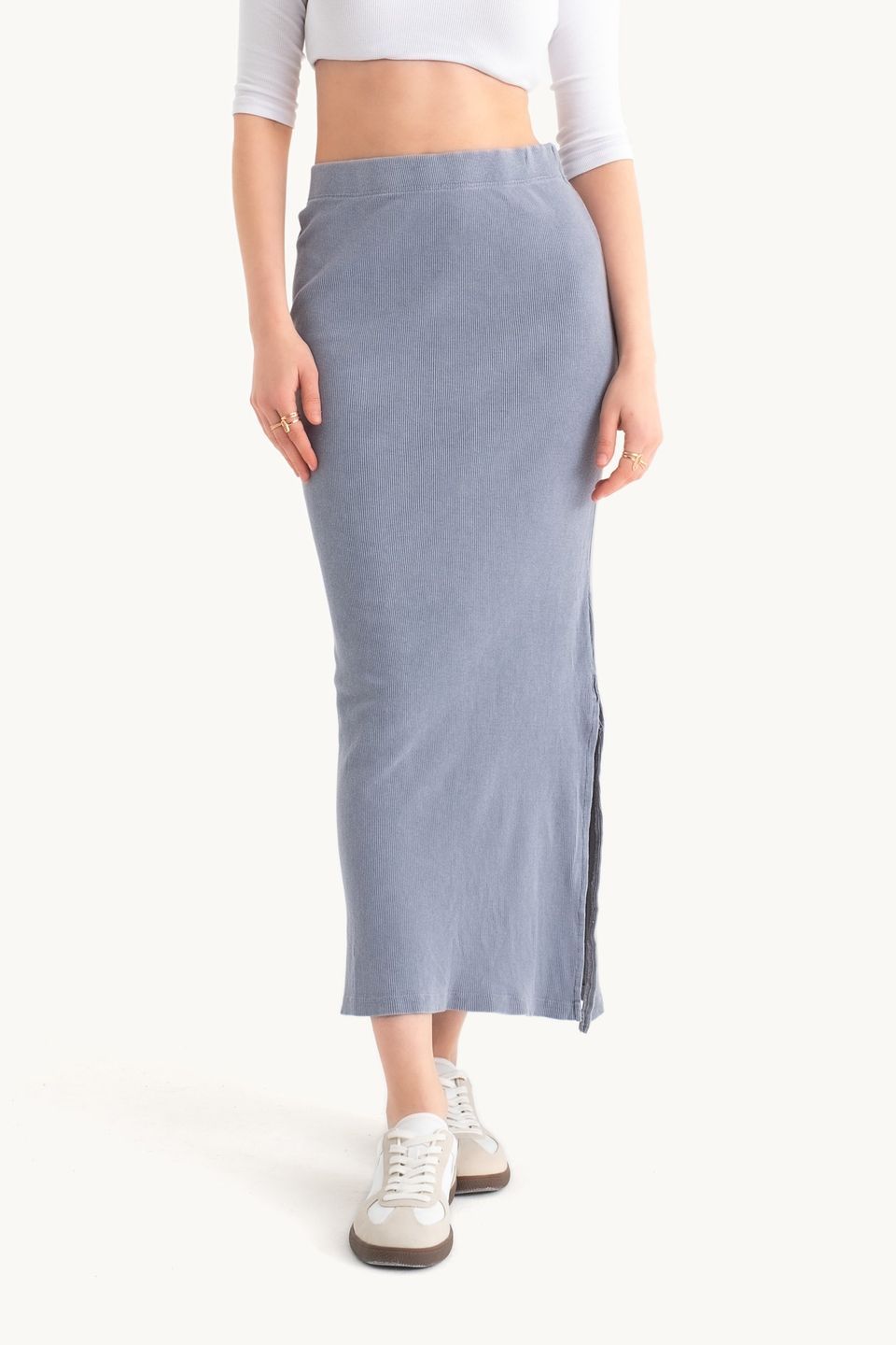 Mid Rise Elastic Waist Basic Midi Skirt