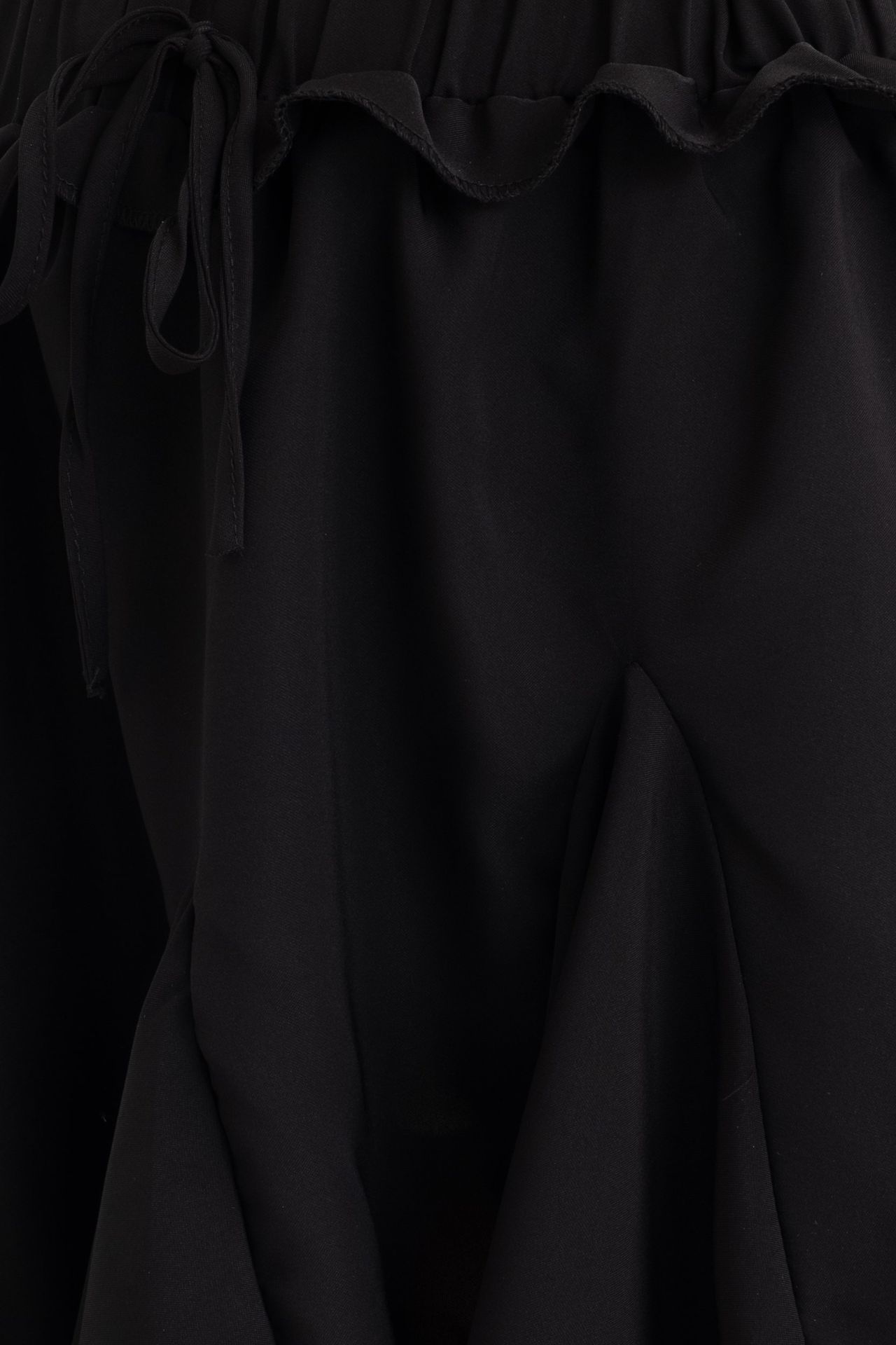 High Waist Pleated Mini Skirt with a Waist Detail