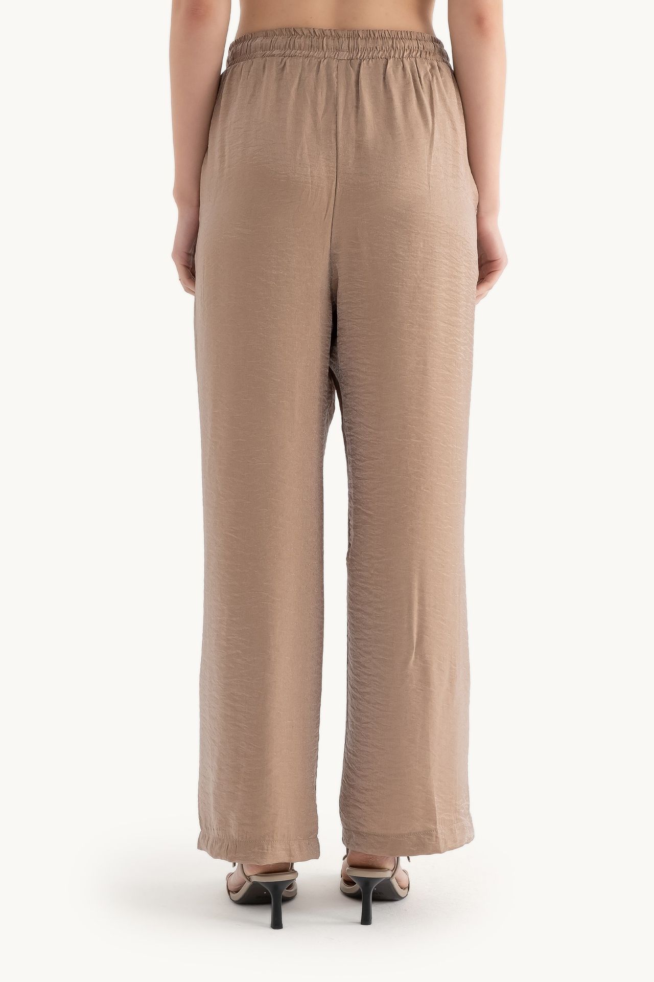 Mid Rise Drawstring Relaxed Trousers