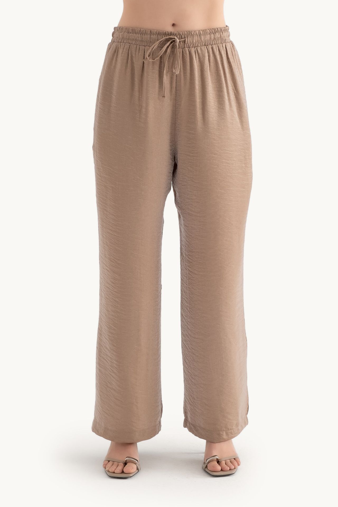 Mid Rise Drawstring Relaxed Trousers