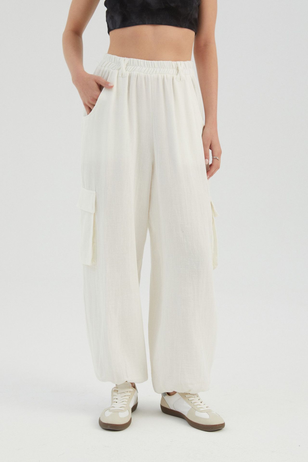 High Waist Elastic Waist Pocket Relaxed fit Pants