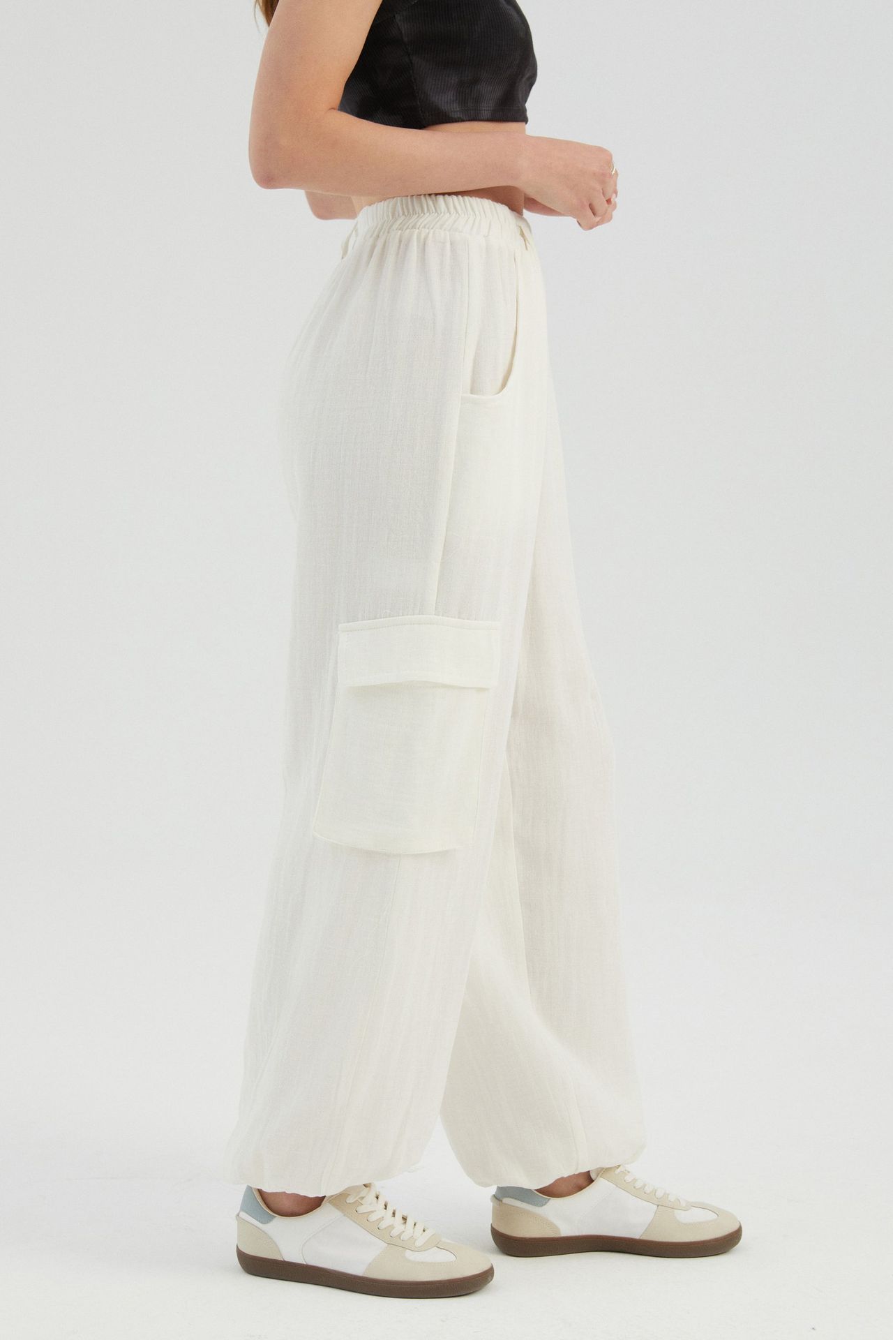 High Waist Elastic Waist Pocket Relaxed fit Pants