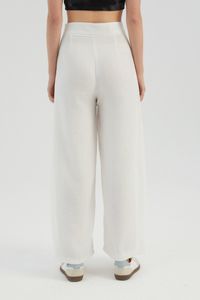 white-image-5