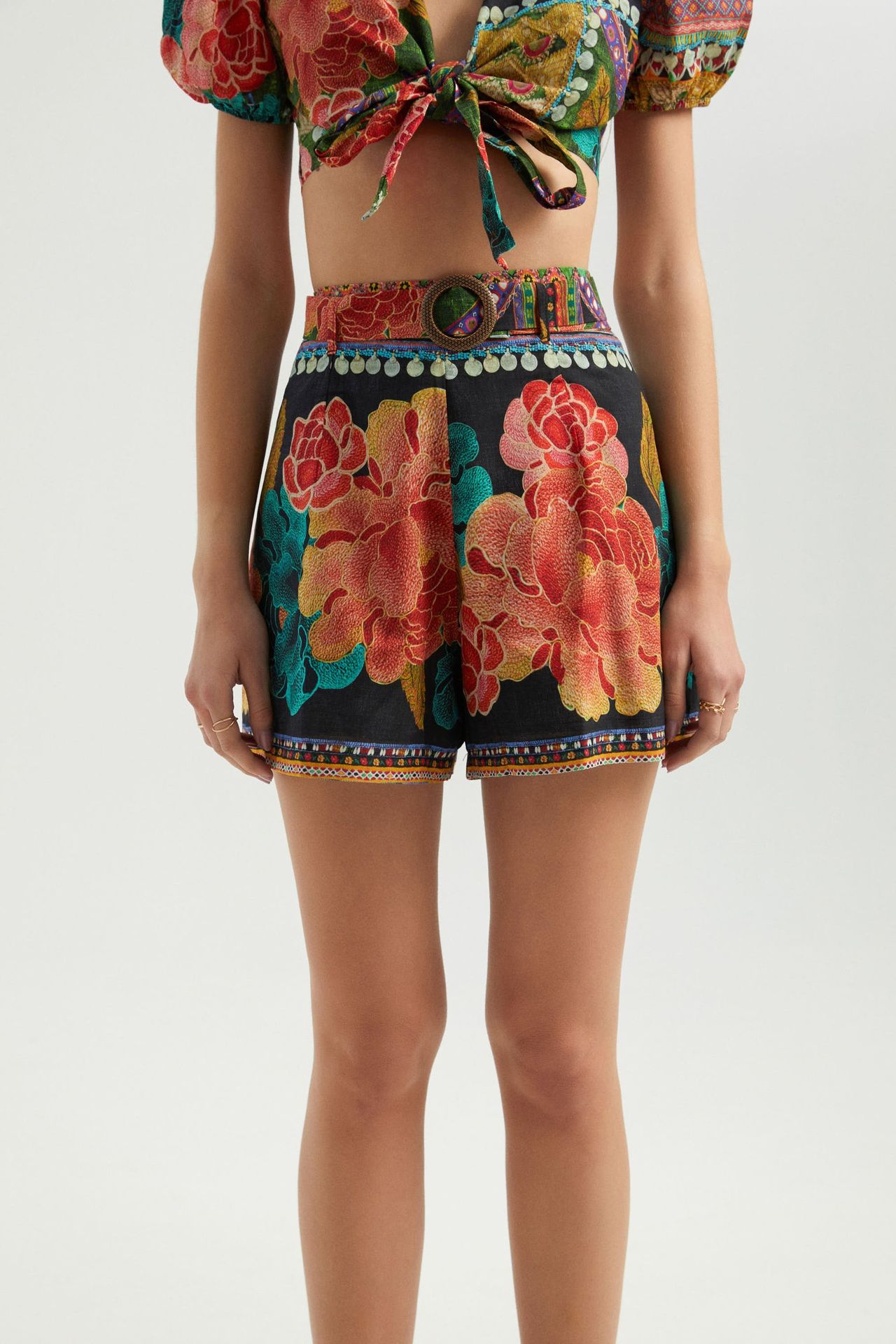 Floral Mid Rise Relaxed fit Shorts