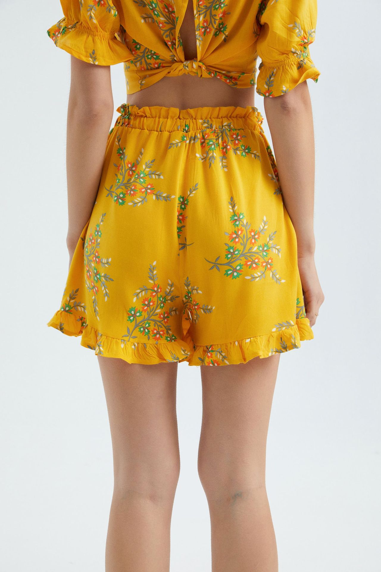 Floral High Waist Elastic Waist Shorts