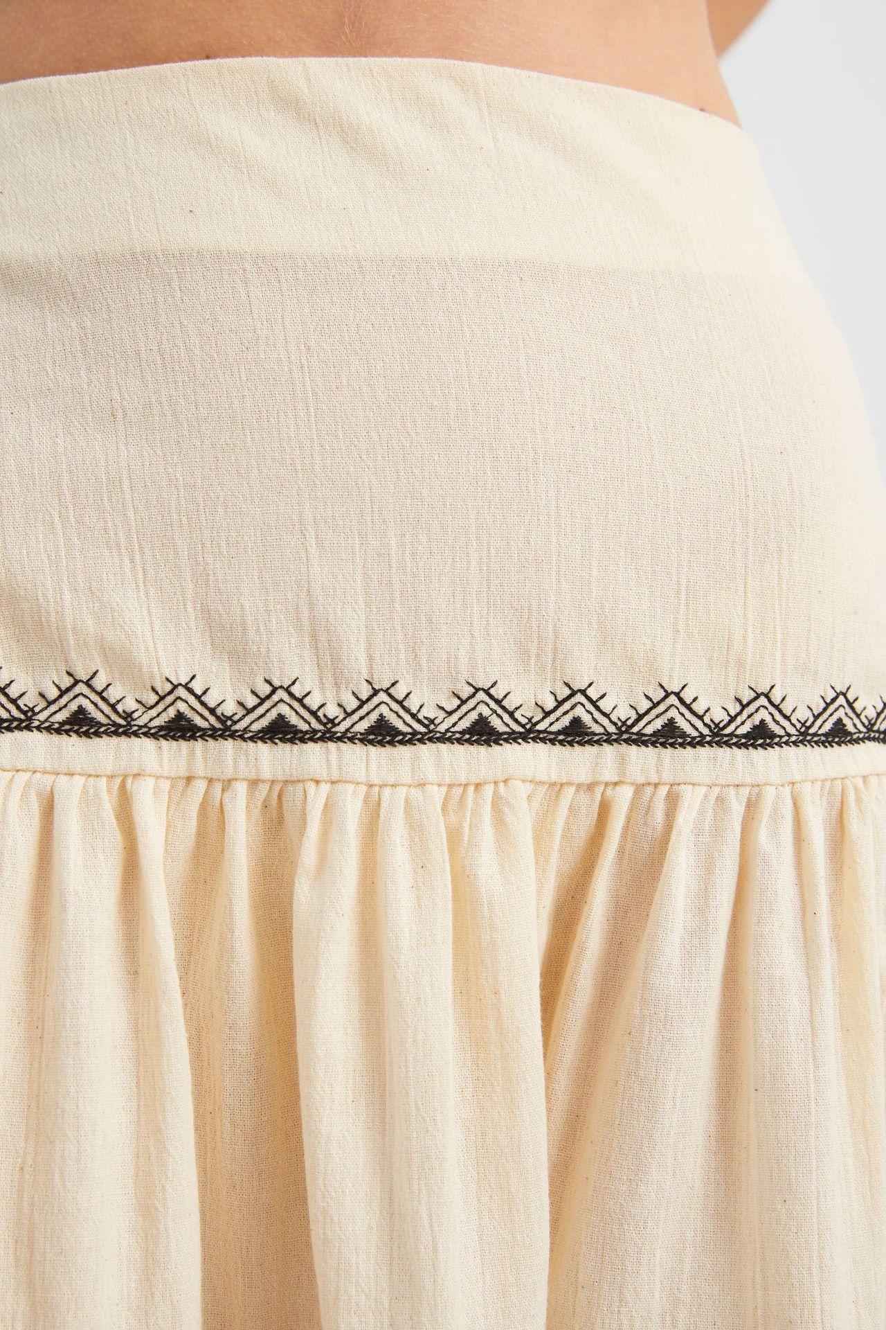 Embroidered High Waist Frilled Mini Skirt
