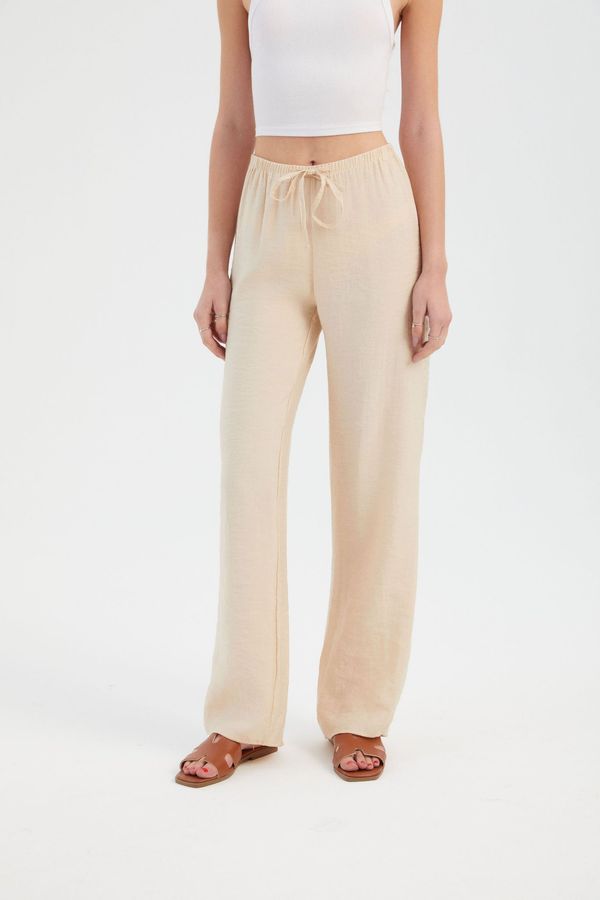 Mid Rise Elastic Waist Drawstring Straight Leg Trousers 3