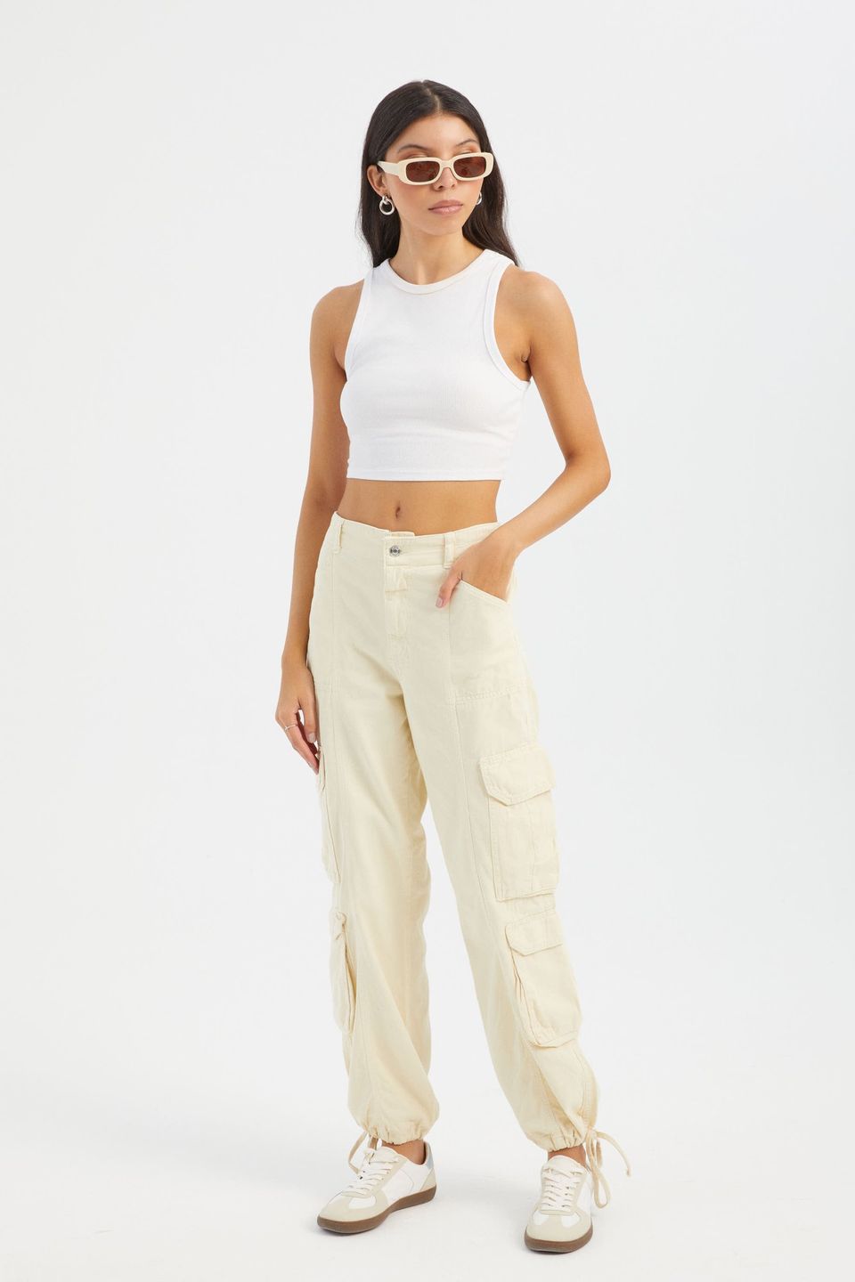 Mid Rise Drawstring Cargo Trousers