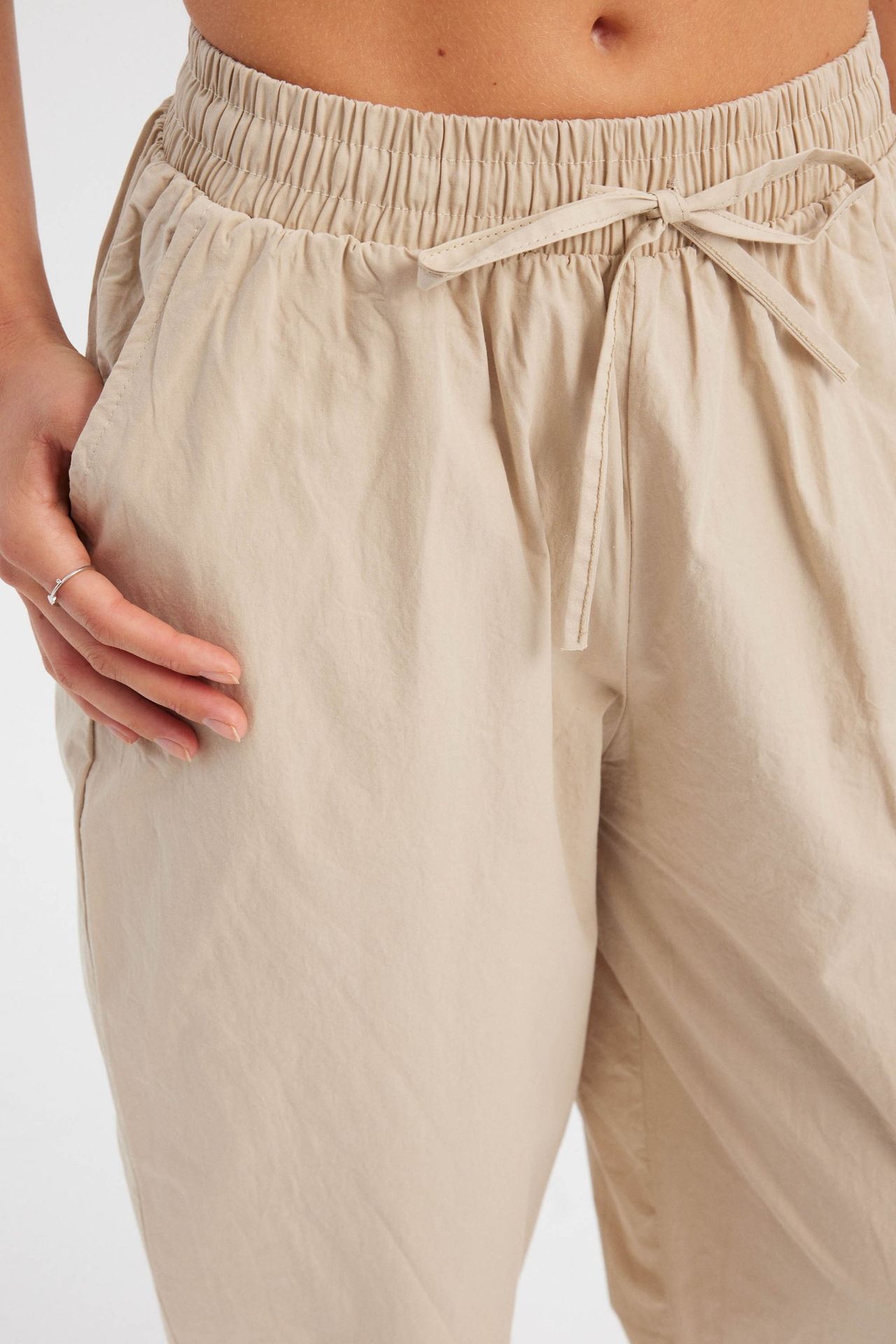 Cotton High Waist Elastic Waist Carrot fit Trousers