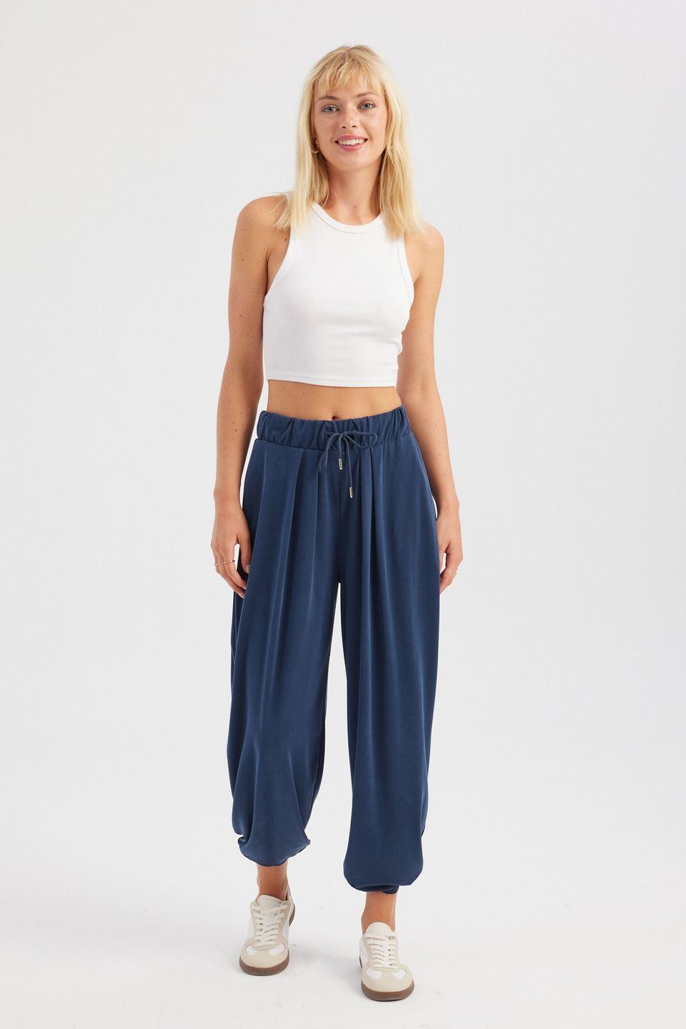 Woven High Waist Pleated Drawstring Joggers