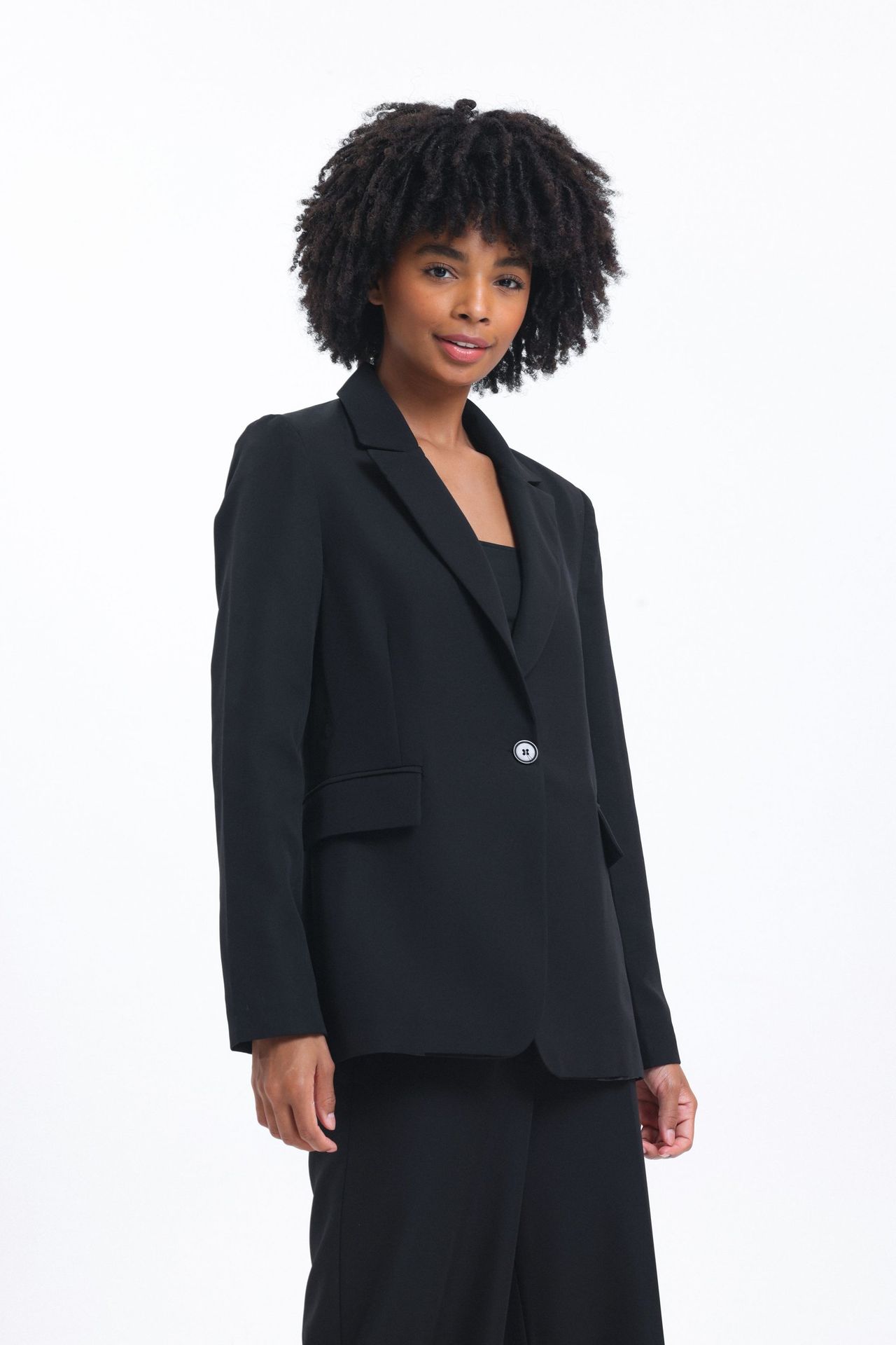 2 Pieces: Collar Pocket Blazer & Mid Rise Wide Leg Trousers