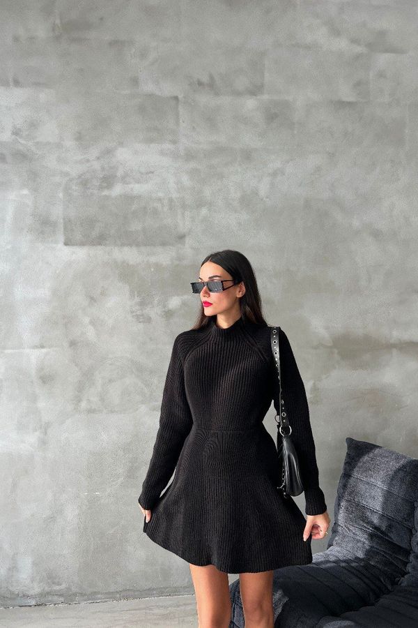 2 Pieces: High Neck Knitted Sweater & High Waist Skater Skirt 2