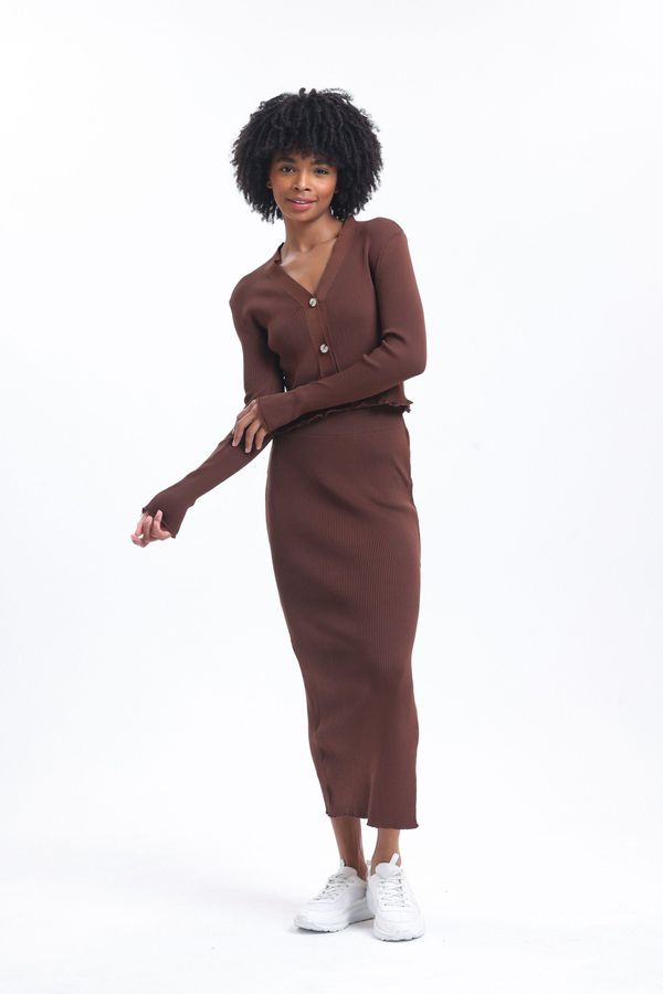 V Neck Cardigan, Cropped Tank Top & High Waist Maxi Skirt Set 1