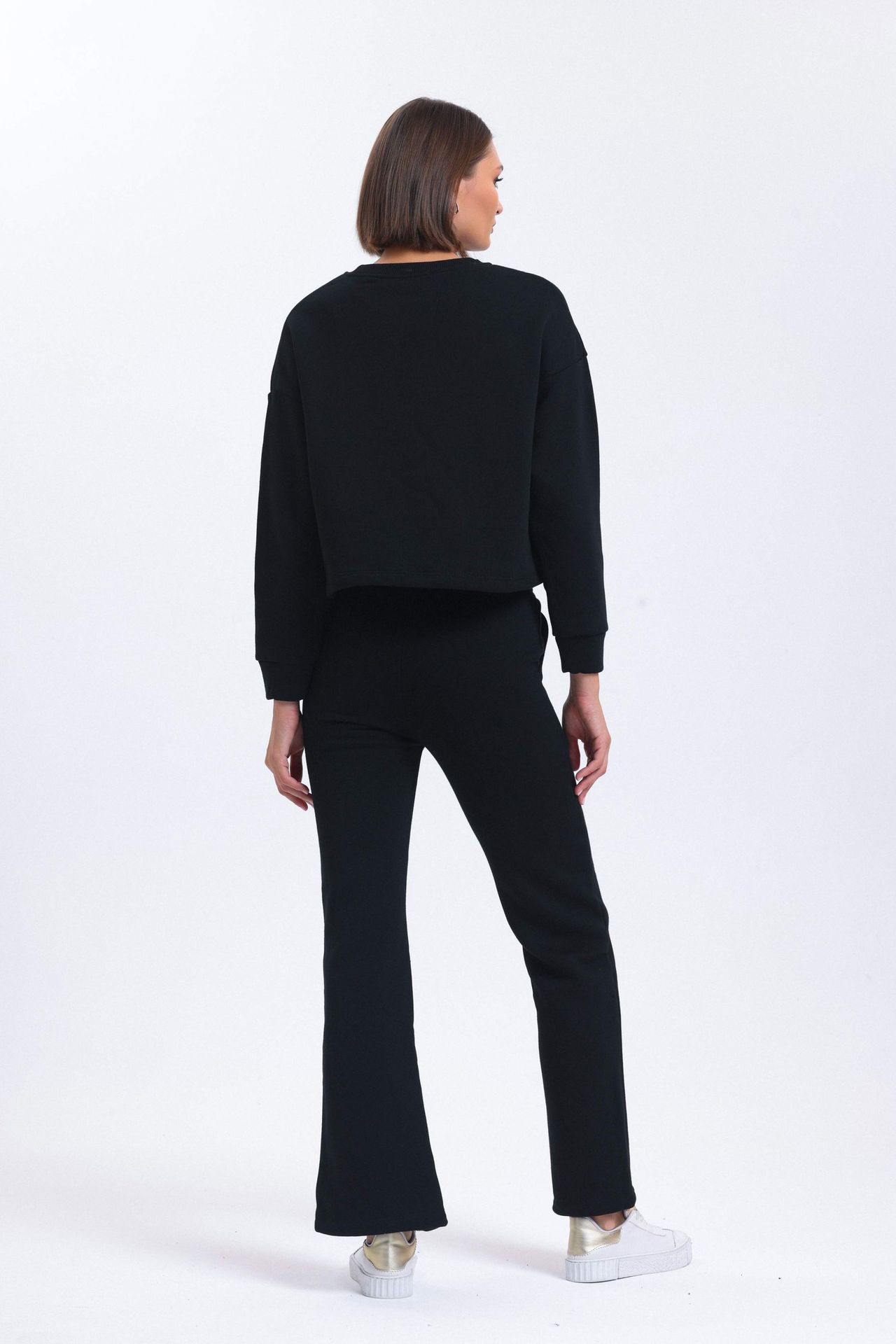 2 Pieces: Round Neck Basic Sweatshirt & High Waist Slit Sweatpant