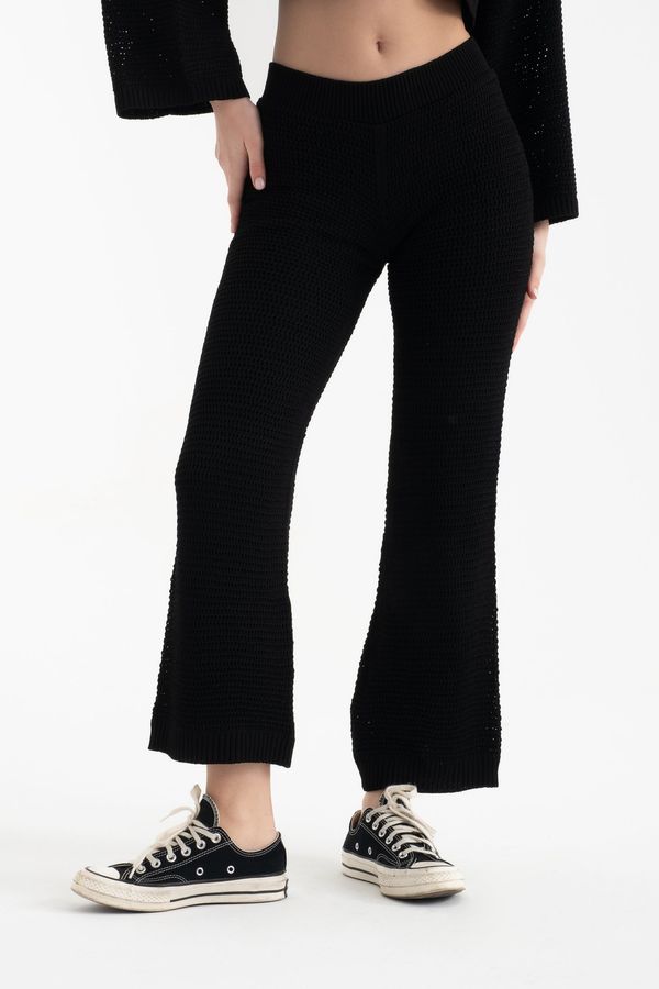 Crew Neck Knitted Top & Mid Rise Straight Leg Trousers Set 5