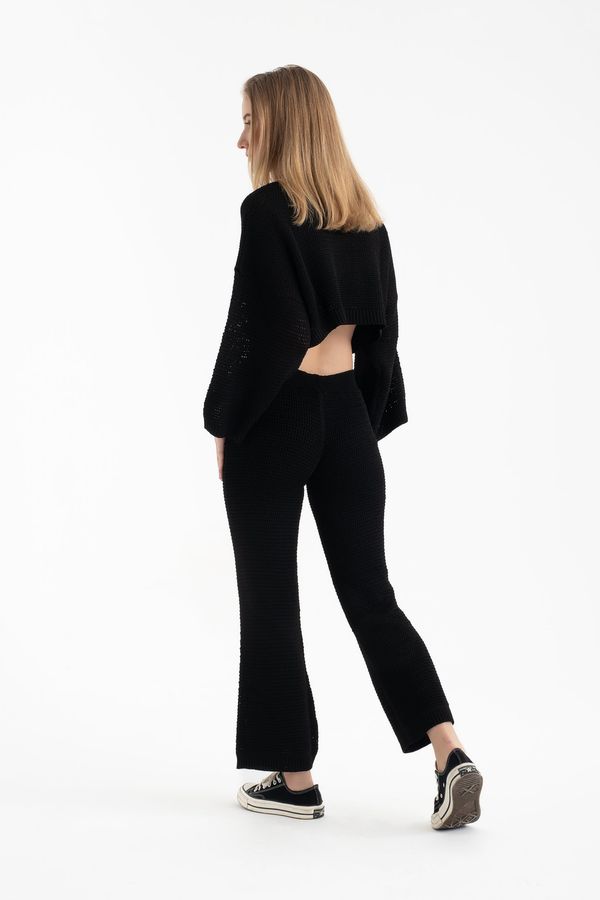 Crew Neck Knitted Top & Mid Rise Straight Leg Trousers Set 2