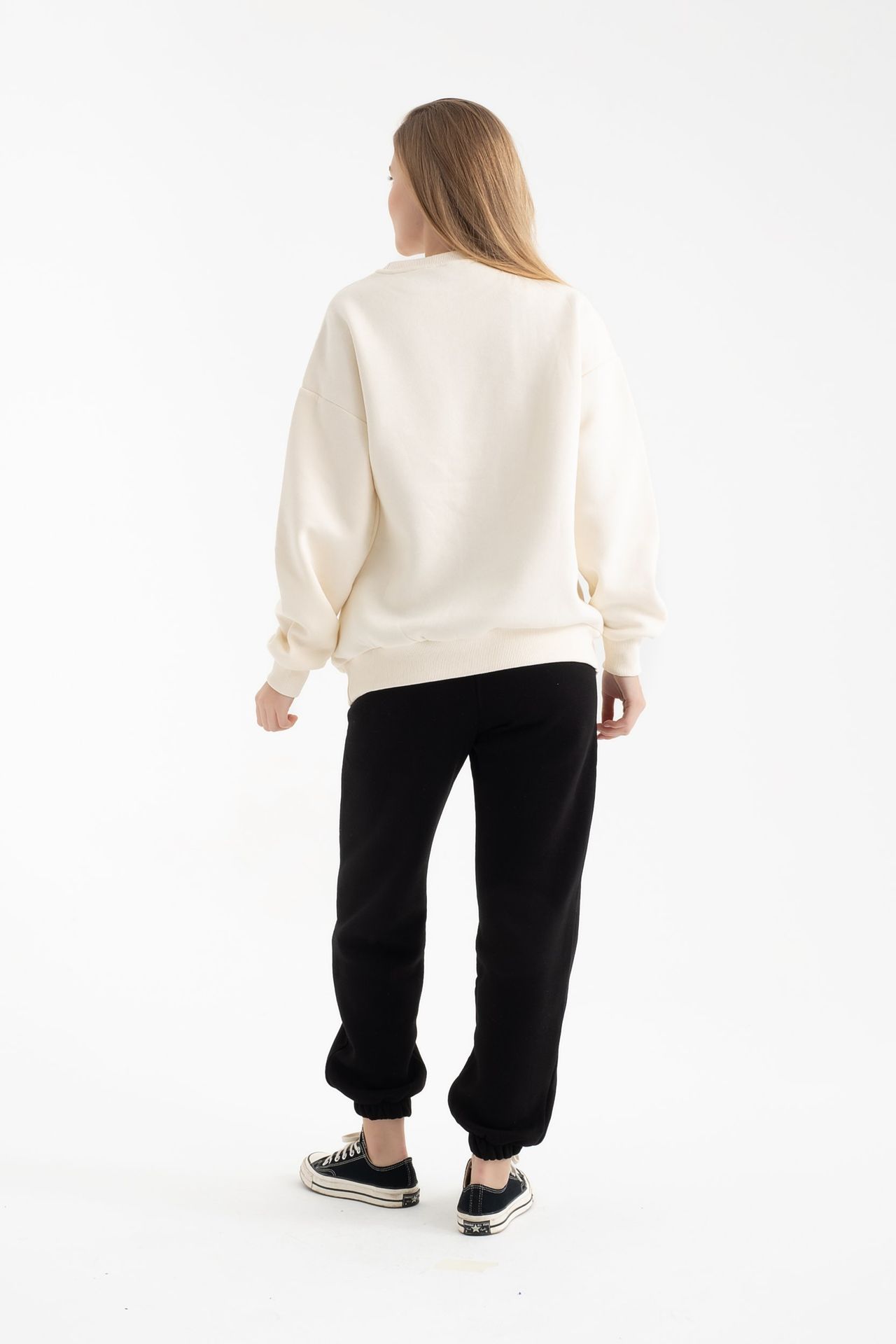 2 Pieces: Graphic Crew Neck Oversized Sweatshirt & High Waist Elastic Waist Jogger
