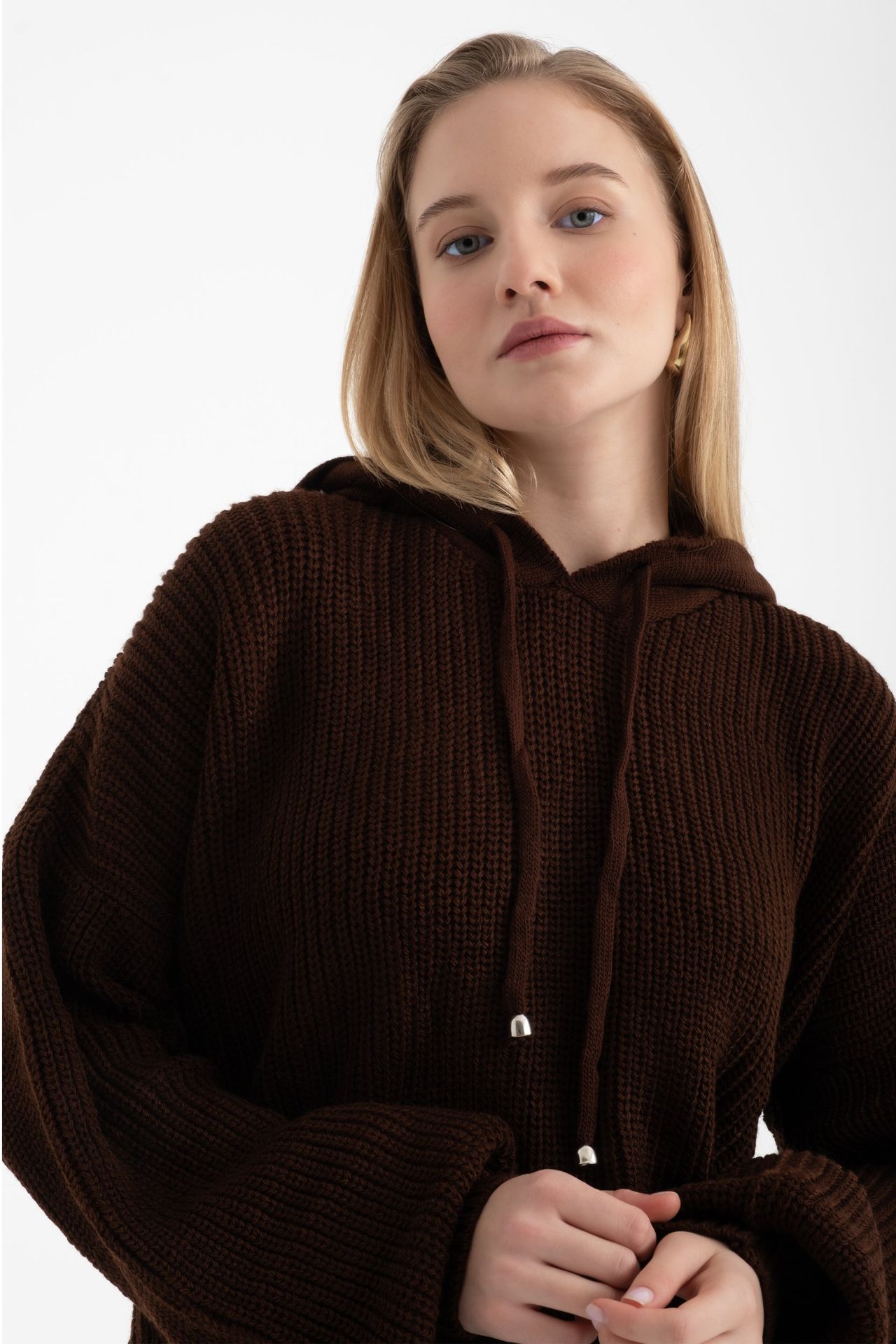 2 Pieces: Hooded Knitted Oversized Sweatshirt & Mid Rise Wide Leg Trousers