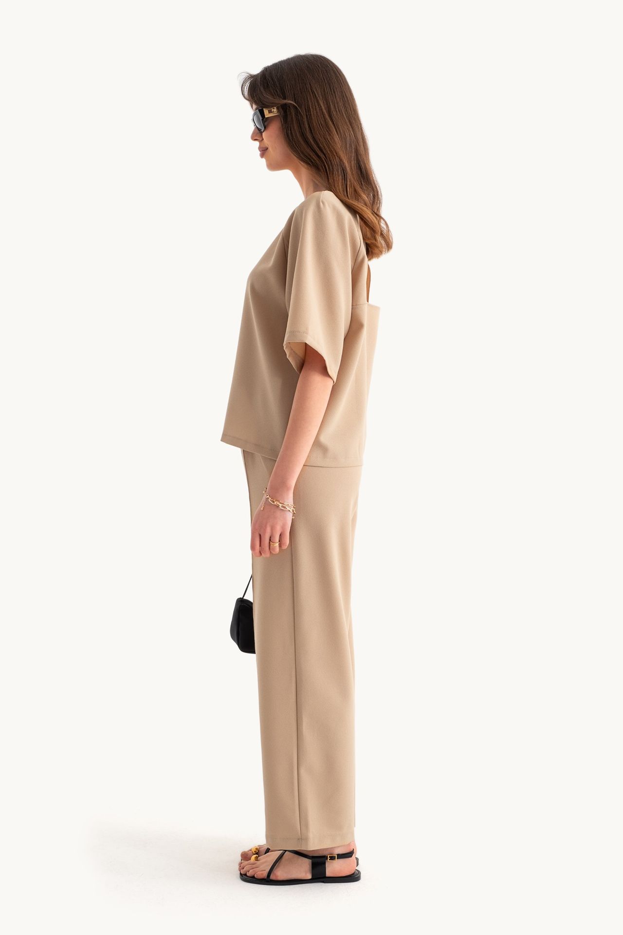 2 Pieces: Round Neck Woven Short Sleeve Oversized T-shirt & High Waist Loose fit Trousers