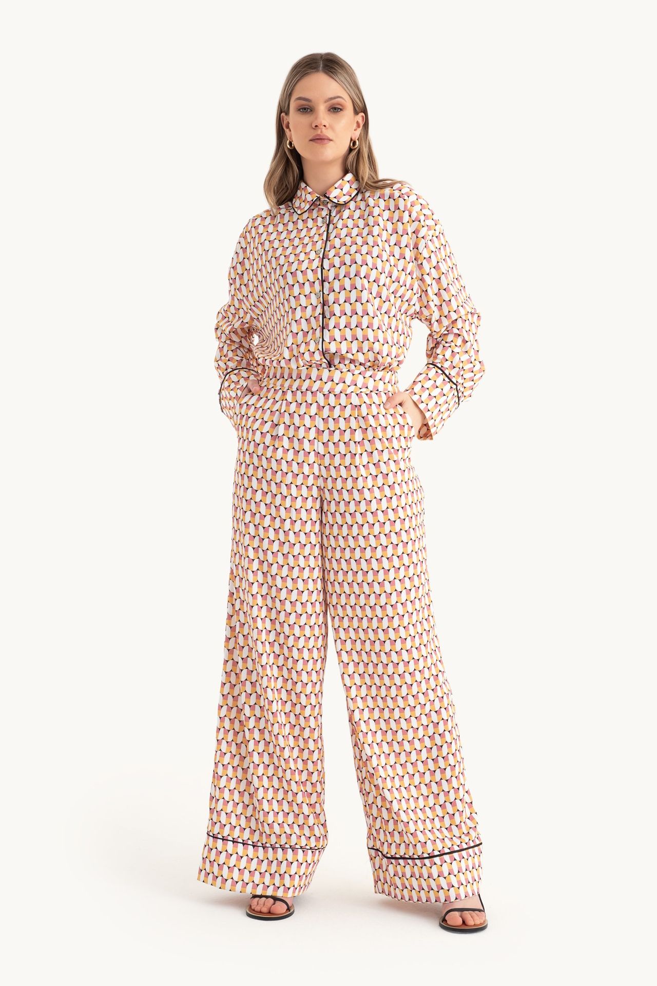 2 Pieces: Geometric Oversized Shirt & Geometric High Waist Super Wide Leg Trousers