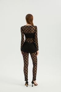 black-image-4