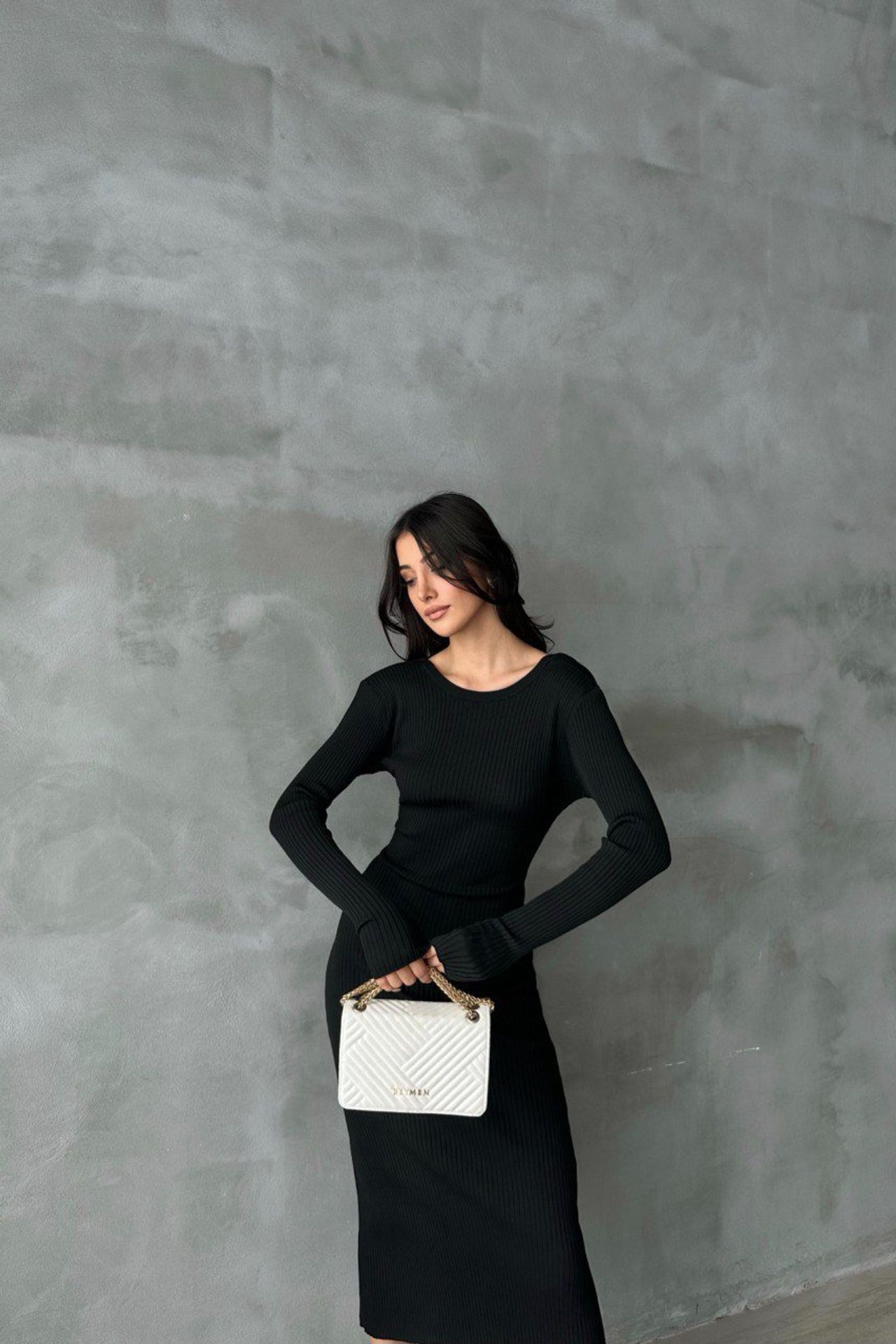 Knitted Round Neck Long Sleeve Midi Bodycon Dress